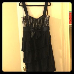Black Ruffled Midi Dress with Lace Embroidery